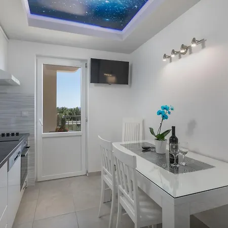 Appartement Pejic, A4 Blue, New! *